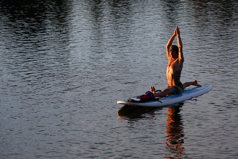 paddleboard-yoga04
