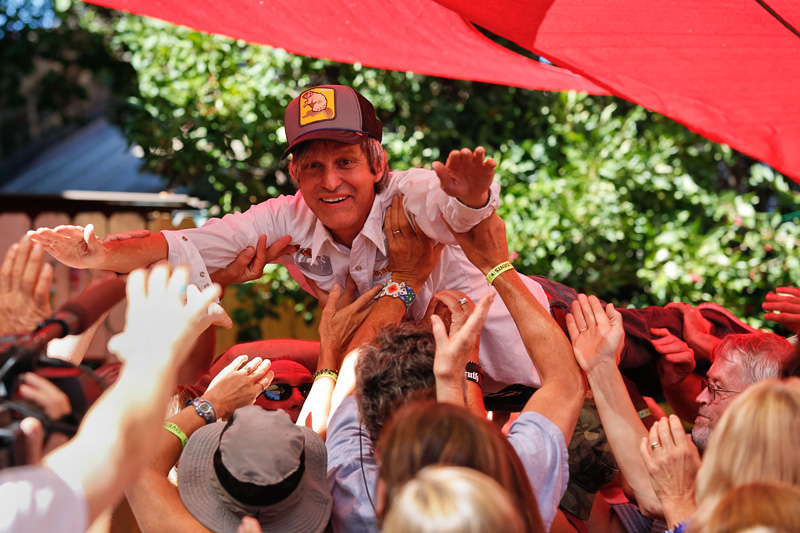 sisters-folk-festival03