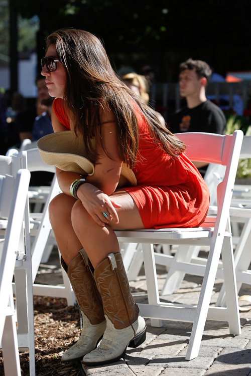 sisters-folk-festival04