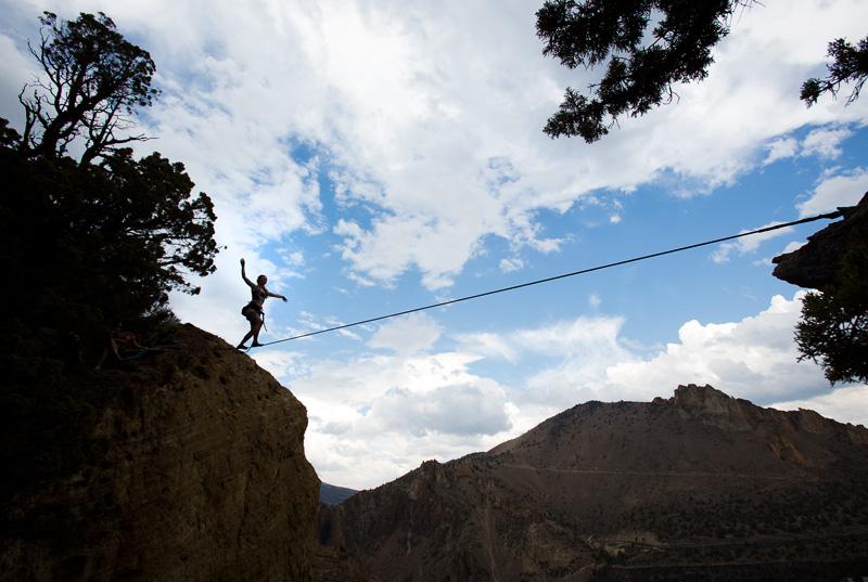 smithrockslackline02
