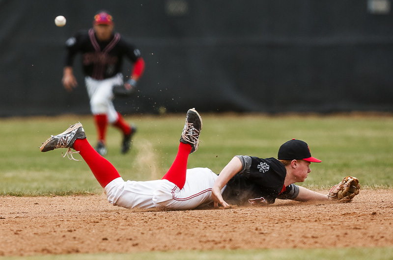 2014_04_hsbaseball_mv_centcatholic01