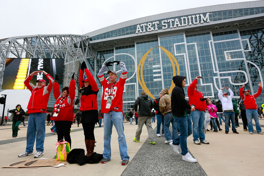 2015_01_cfb-gameday26