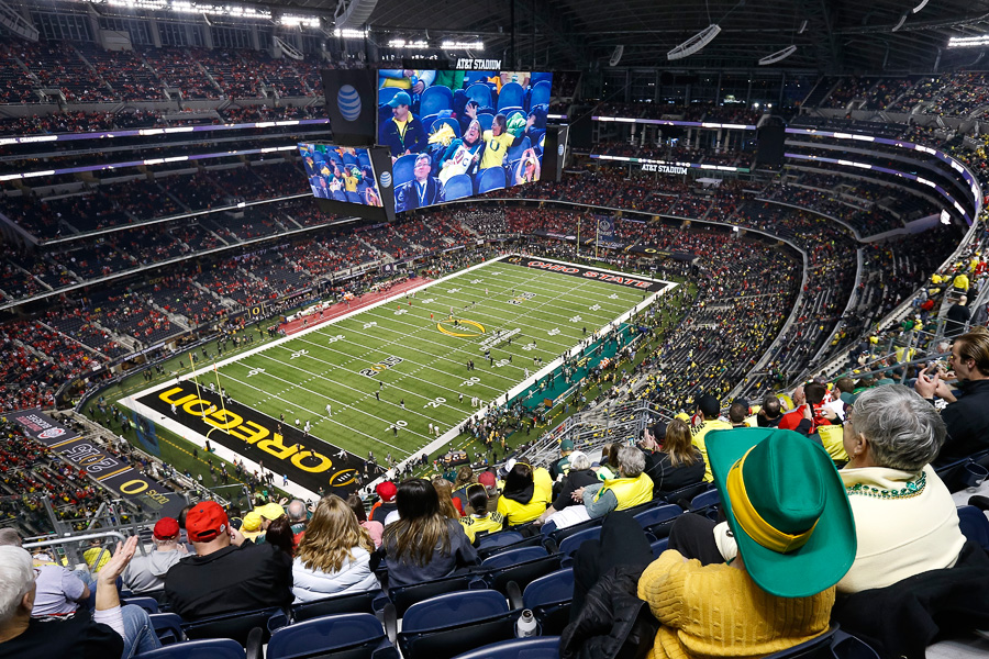 2015_01_cfb-gameday30