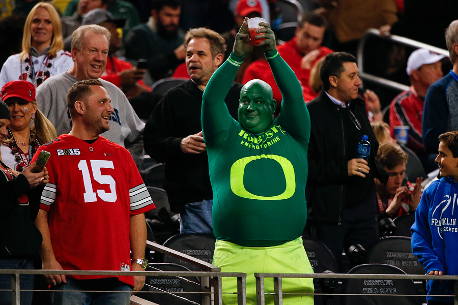 2015_01_cfb-gameday32