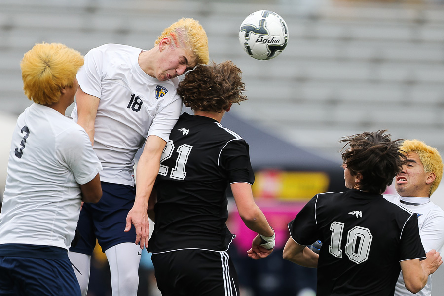 2015_11_hssoccer-sisstate-43