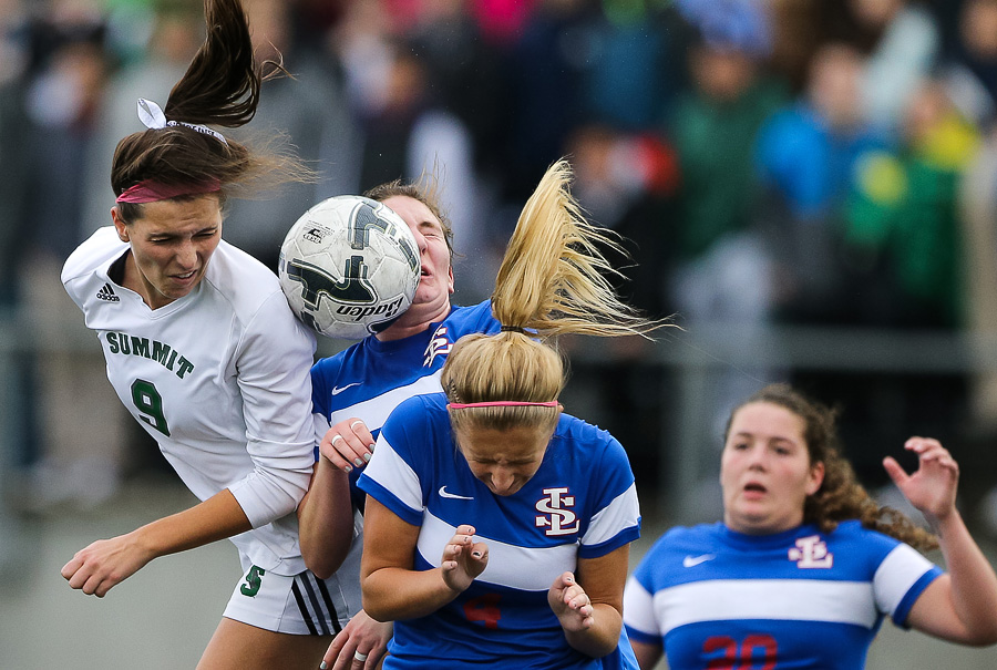 2015_11_hssoccer-sumstate-30
