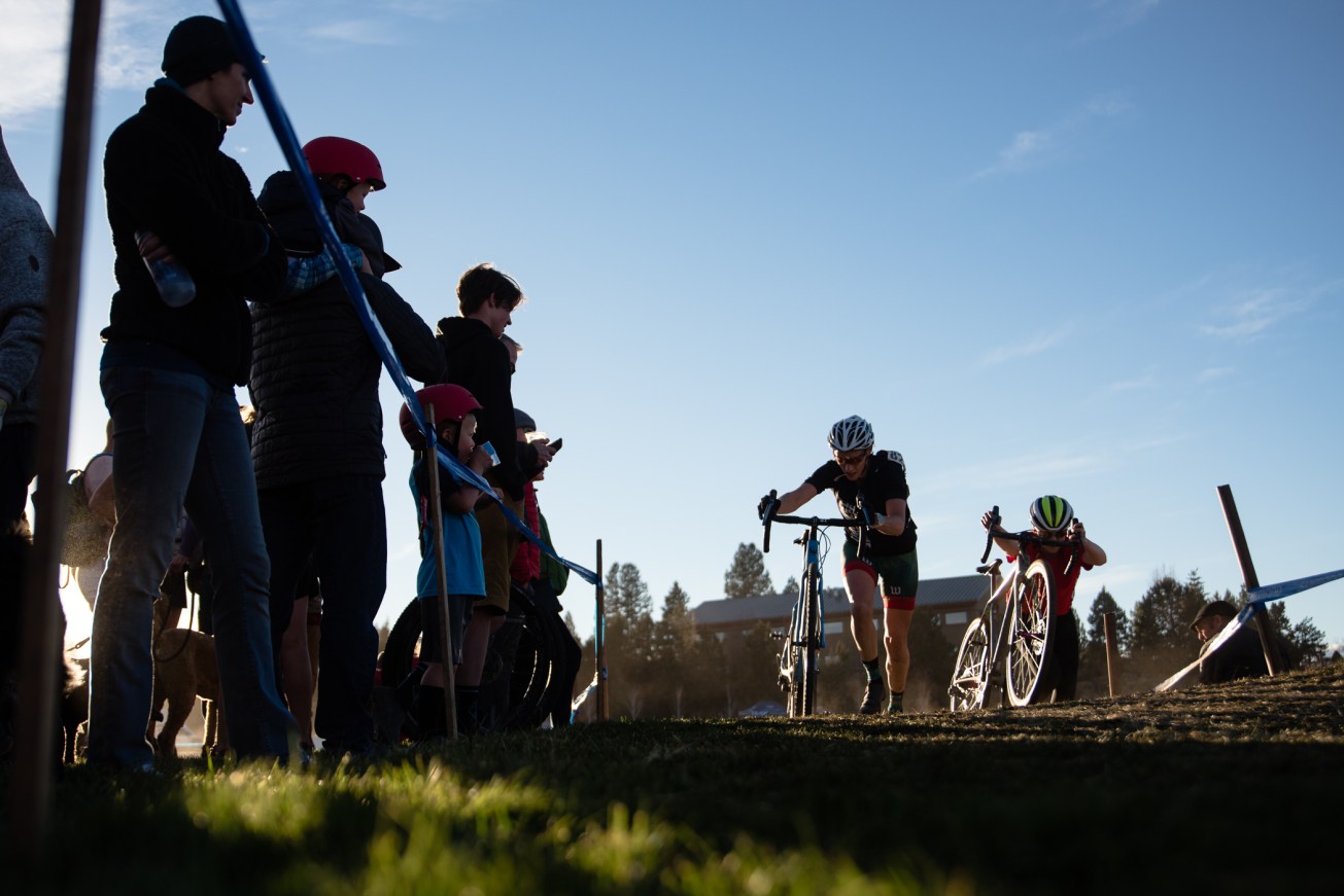 2018_11_costumedcross86